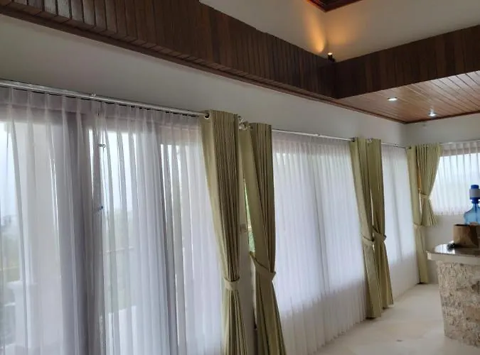 Alam Sweet Ulu-modern "balinese Style Villa" 3 Large Comfy Beds 2 Private Bedrooms, Panoramic Ocean Views Pool *